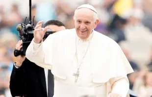 El Papa Francisco en la Plaza de San Pedro. Foto: Daniel Ibáñez / ACI Prensa 