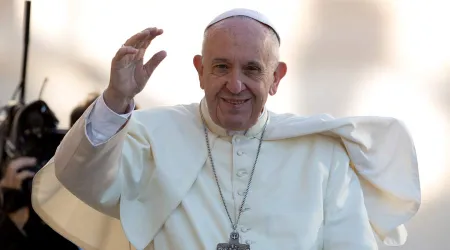 Papa Francisco: El Parau00edso no es un cuento ni un jardu00edn encantado, sino el abrazo con Dios