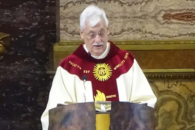 P. Arturo Sosa celebra primera Misa como nuevo Superior de la Compañía de Jesús