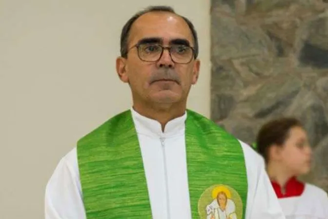 Hallan muerto a sacerdote católico en Brasil