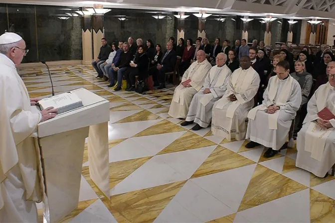 El Papa Francisco: “La Iglesia no puede avanzar con evangelizadores amargados”
