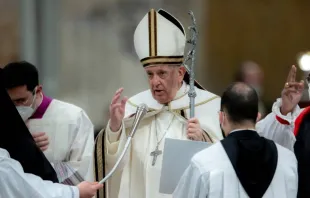 Papa Francisco en vísperas de la conversión de San Pablo. Crédito: Daniel Ibáñez/EWTN News/Vatican Pool. 