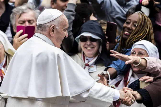 El Papa explica la diferencia entre la Biblia y los libros de Historia