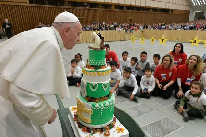 Así animó el Papa Francisco a los niños del Dispensario Pediátrico Santa Marta