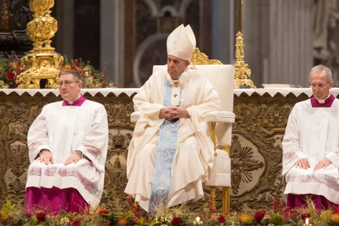 Papa Francisco: La violencia contra la mujer es una profanación de Dios