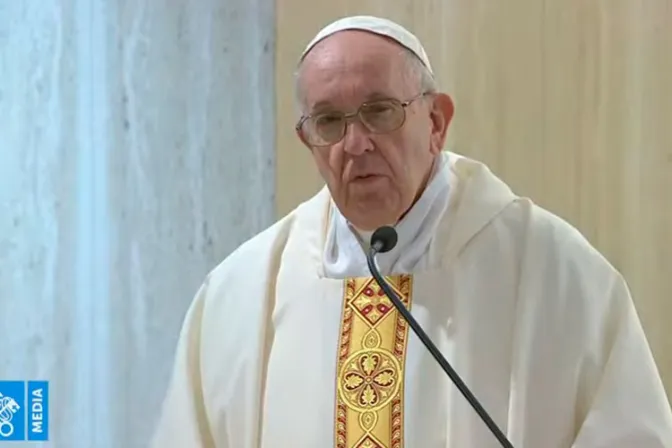 El Papa Francisco: Si la Iglesia no vive el misterio de Dios, será una Iglesia a la mitad