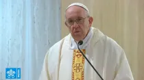 El Papa Francisco durante la Misa en Santa Marta. Foto: Captura de Youtube