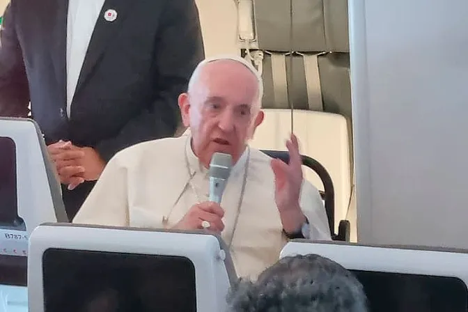 Papa Francisco explicó los esfuerzos del Vaticano para poner fin a la guerra en Ucrania