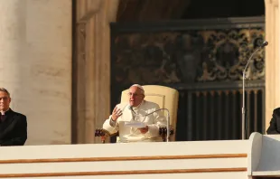 El Papa Francisco en la Audiencia. Foto: Daniel Ibáñez / ACI Prensa 