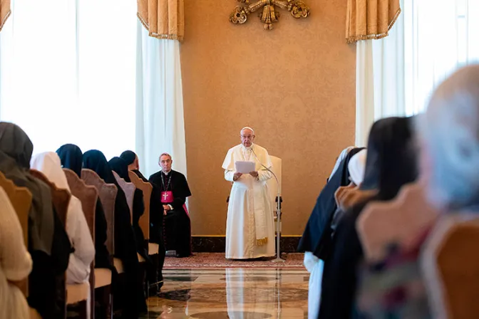El Papa recuerda a benedictinas: Ustedes son iconos de la Iglesia y de la Virgen María