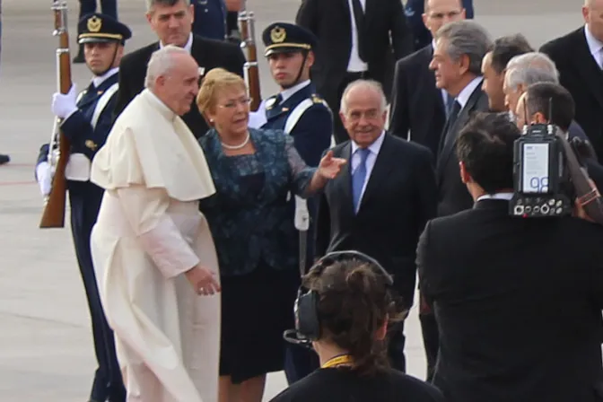 El Papa Francisco llegó a Chile