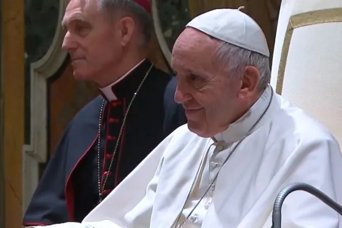 Coro emociona al Papa Francisco con canción de Navidad [VIDEO]