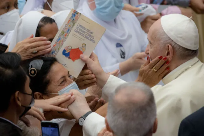 Papa Francisco pide rezar por la Iglesia para que abra siempre la puerta de Dios a todos