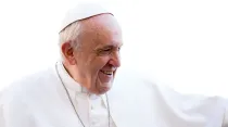 El Papa Francisco durante la audiencia. Foto: Daniel Ibáñez / ACI Prensa