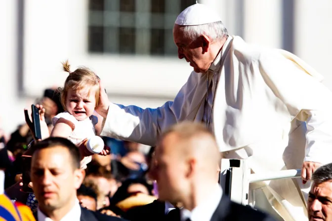 El Papa Francisco llama a construir una fraternidad que no sea de laboratorio