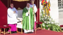 El Papa presidió la Misa de apertura del Sínodo de los Obispos. Foto: Daniel Ibáñez / ACI Prensa