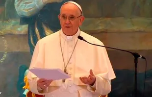 El Papa Francisco con los obispos de Colombia. Captura Youtube 