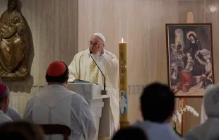 El Papa Francisco durante la homilía en la Casa Santa Marta / Foto: L'Osservatore Romano 
