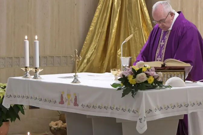 El Papa invita a aprender a soñar como soñaba San José, el “hombre de los sueños”