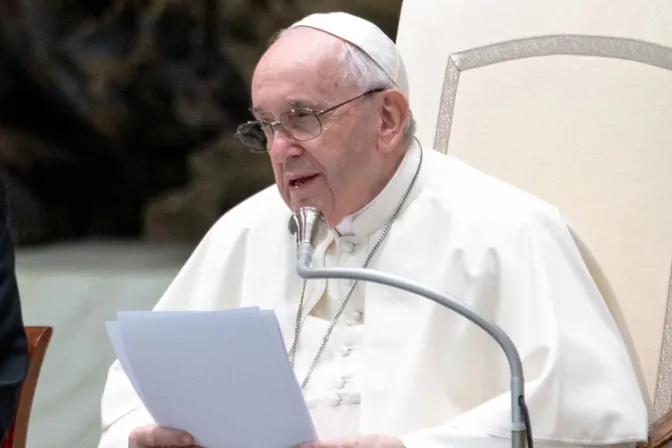 Problema de salud obliga al Papa Francisco a hacer cambio en su agenda
