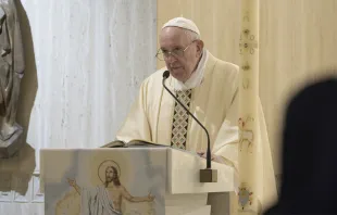 El Papa Francisco en la Misa de la Casa Santa Marta. Foto: Vatican Media  