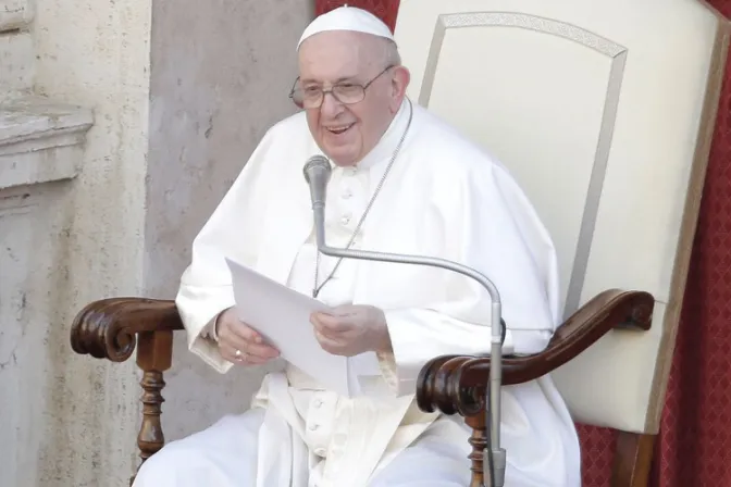 El Papa pide a los consagrados ser alegres, tener paz y sentido del humor