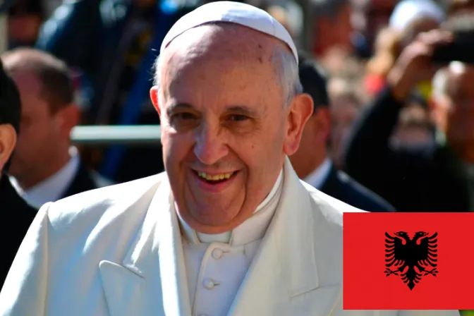 Papa Francisco anuncia viaje a Albania en septiembre