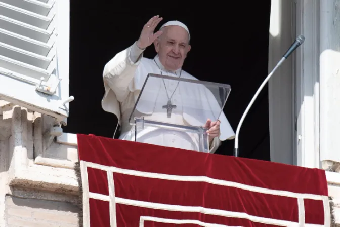 El Papa Francisco advierte el peligro de la sordera del corazón