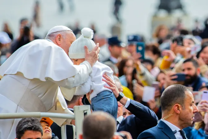 Papa Francisco invita a seguir el ejemplo de San José para confiar en Dios