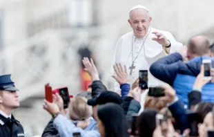 El Papa Francisco en la Audiencia General Foto: Daniel Ibáñez / ACI Prensa 