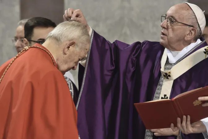 Papa Francisco en Miércoles de Ceniza: Amor a Dios y al prójimo es el pasaporte al Cielo