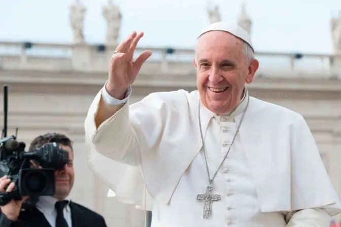 Papa Francisco: La falta de acceso al alimento es una “grave afrenta a la dignidad humana”