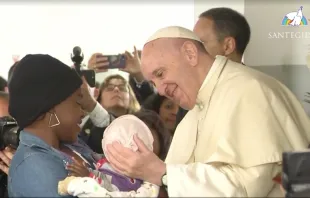 El Papa Francisco visita el centro Dream de Zimpeto. Foto: Captura tv directa San Egidio 