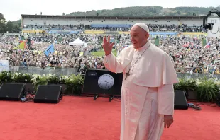 Imagen referencial. Papa Francisco en encuentro con jóvenes en Eslovaquia. Foto: Vatican Media 