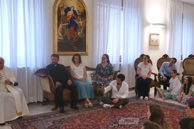 El Papa recibe a jóvenes del Regnum Christi de México antes de la JMJ de Lisboa 2023