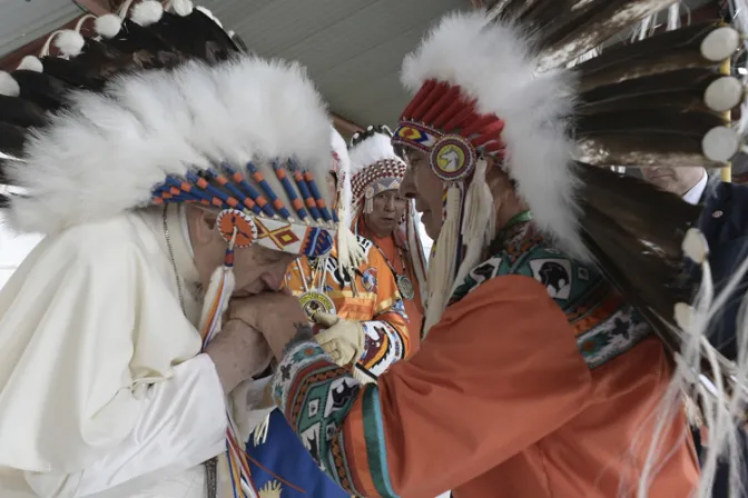 5 mensajes del Papa Francisco a los pueblos indígenas en Canadá 