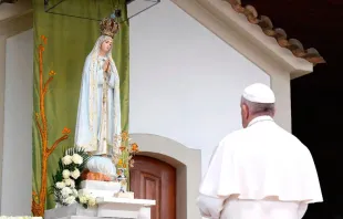 El Papa Francisco en Santuario de la Virgen de Fátima. Foto: L'Osservatore Romano 