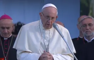 El Papa Francisco en el encuentro con los jóvenes hoy en Palermo en Italia. Captura Youtube 