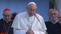 El Papa Francisco en el encuentro con los jóvenes hoy en Palermo en Italia. Captura Youtube