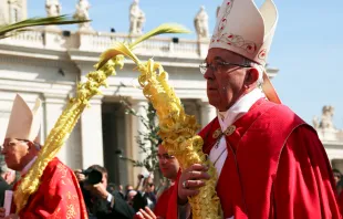 El Papa Francisco celebra el Domingo de Ramos. Foto: Daniel Ibáñez / ACI Prensa 