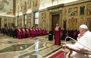 El Papa reunido con la Rota Romana. Foto: L'Osservatore Romano 
