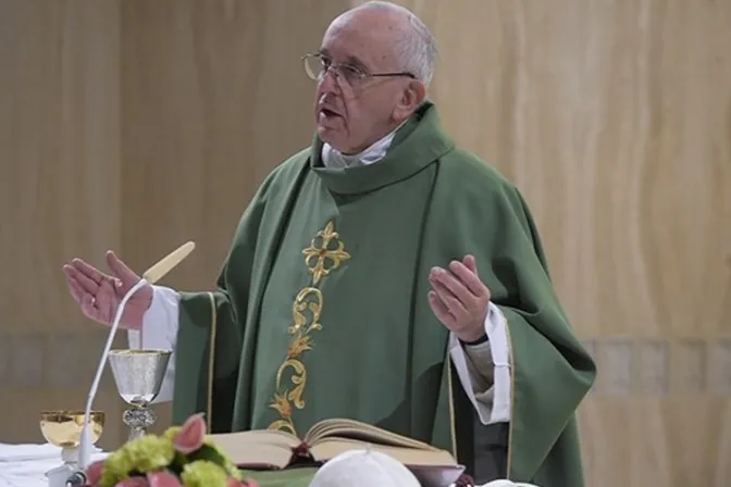 Al Señor le gusta que nos enfademos y le digamos las cosas a la cara, dice el Papa