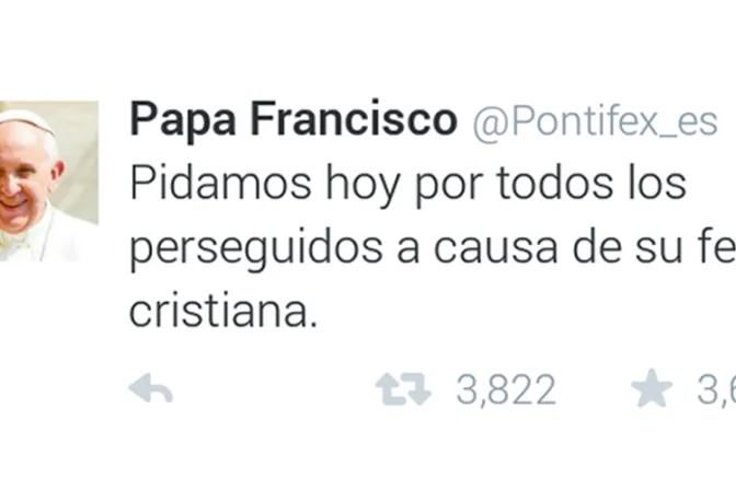 Papa Francisco pide en Twitter por los cristianos perseguidos