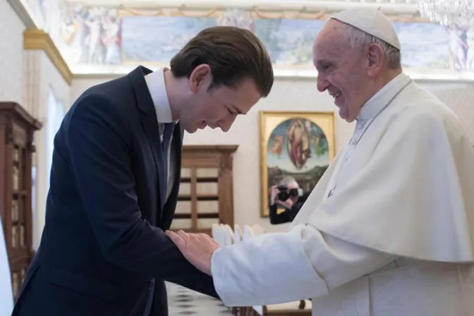 El Papa y el Canciller de Austria hablan en reunión de la defensa de la vida y la familia