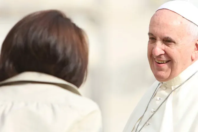 Por primera vez el Papa Francisco nombra a 2 madres de familia para cargos en el Vaticano