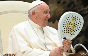 El Papa Francisco en la audiencia con el Congreso Internacional de Tenis y Pádel. Crédito: Vatican Media 