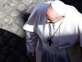 El Papa muestra dolor por la guerra en Israel y Gaza: “Detengan los atentados y las armas”