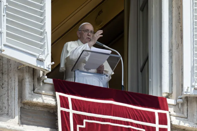 Papa Francisco asegura que reza cada día por la Iglesia en China 