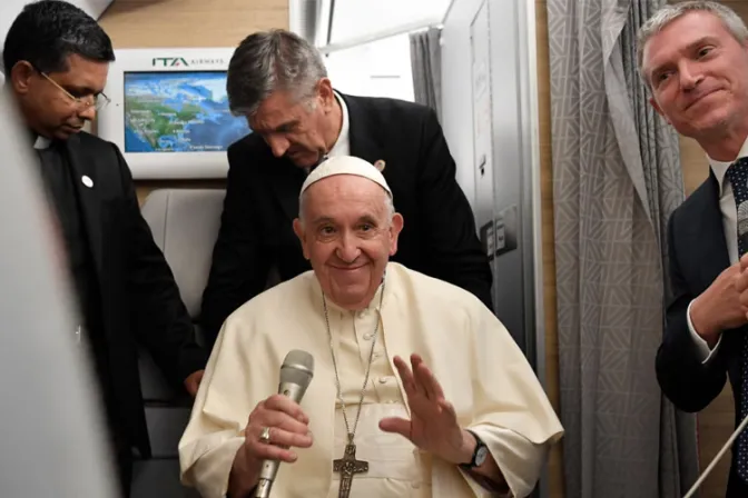 El Papa Francisco pide responsabilidad cívica ante crisis de gobierno en Italia