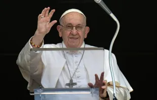 El Papa Francisco tras anunciar el nuevo consistorio. Crédito: Vatican Media 